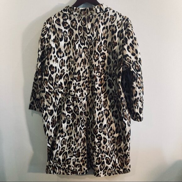 IMNYC Sz L Leopard Print Unlined Oversized Overcoat w/ Pockets &  Back Slit Coat - Picture 6 of 7